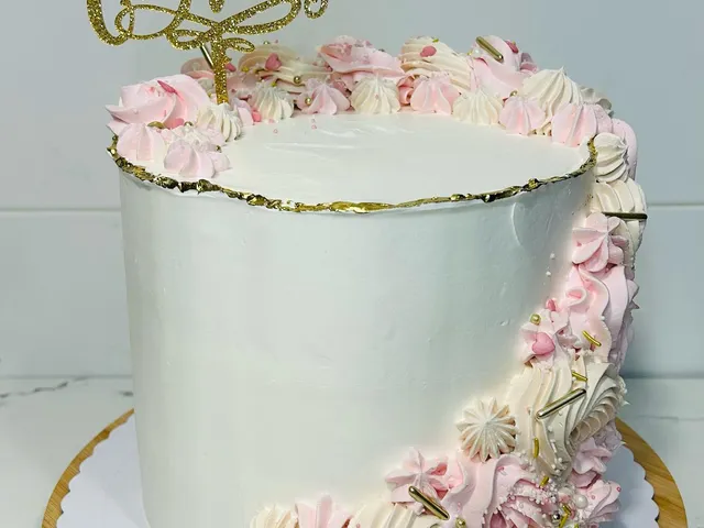 Tarta de Cumpleanos Blanca